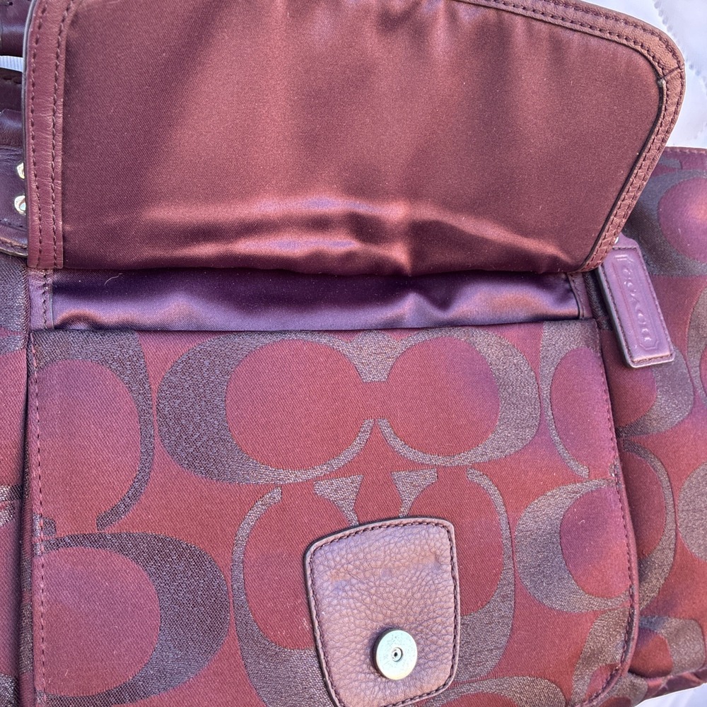 Coach Campbell Signature Shoulder Metallic Belle Carryall Bag Burgundy F26246 - Picture 8 of 13
